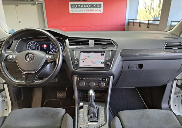 Volkswagen Tiguan cena 101900 przebieg: 130027, rok produkcji 2017 z Kraków małe 596